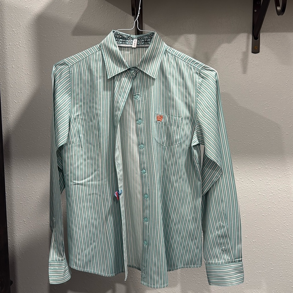 Cinch women’s shirt
